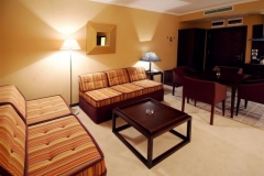 3SB_BarceloRoyalBeachApartment_LivingRoom