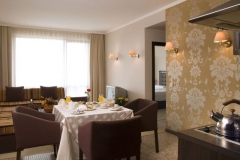 3SB_BarceloRoyalBeach_Apartment_LivingRoom
