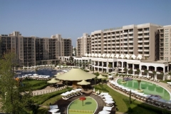 3SB_BarceloRoyalBeach_GardenView