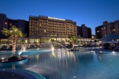 3SB_BarceloRoyalBeach_Panoramic_Night