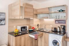 f_Kitchenette_utensils_f_1