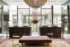 IST_1020182_Front-Desk
