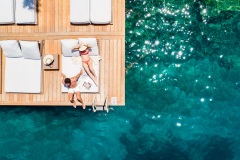 sunny-docks-hillside-beach-club