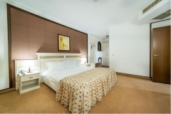 3SB_HelenaSands_room3