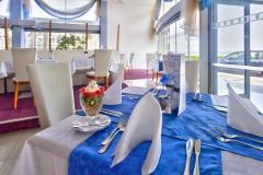 f_Restaurant-02_f_5