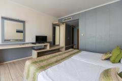f_Room-2_f_8
