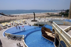 3VictoriaPalacePool